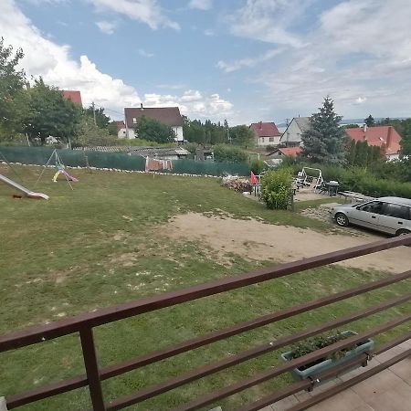 Апартаменты Kekturas-Tora Nyilo Badacsonyi Privat Berlemeny Бадачоньтомай Экстерьер фото